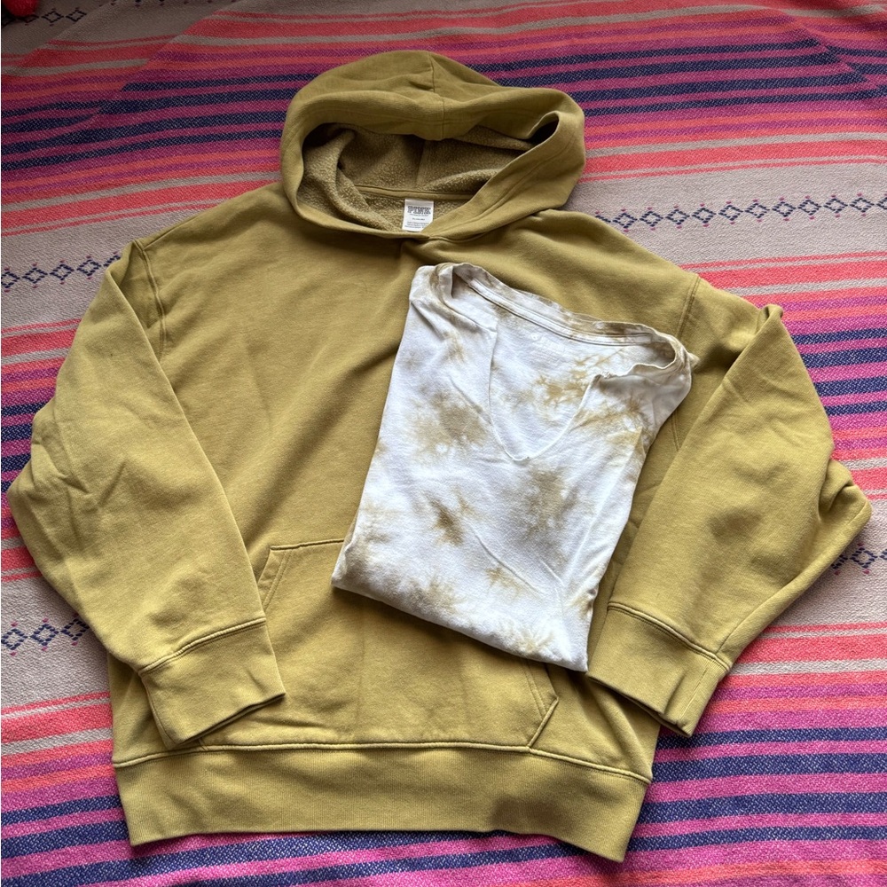 ❕EUC❕VS PINK Hoodie & Tie-Dye T-Shirt Set